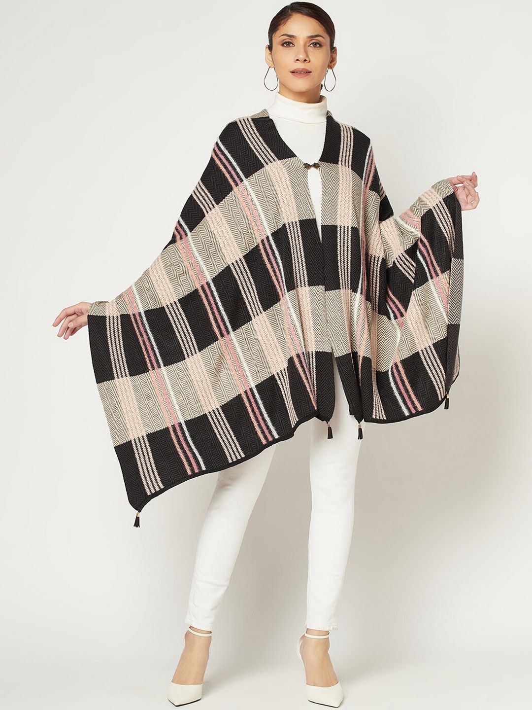 

Knitstudio Women Checked Knitted Shawl, Black