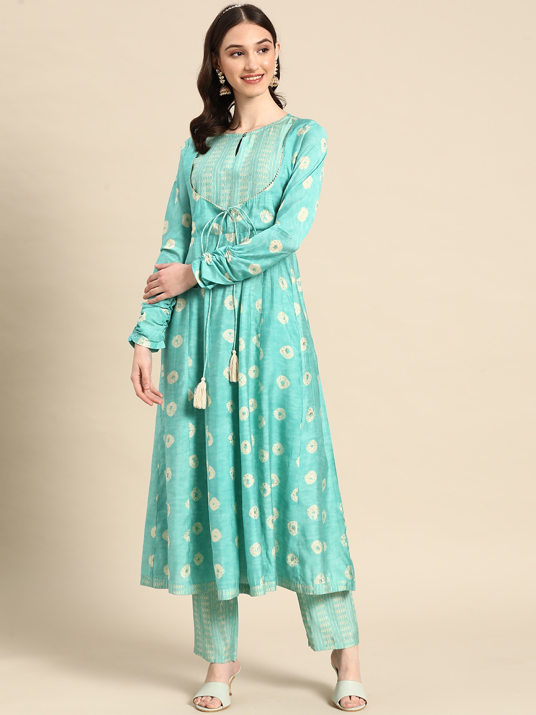 

Sangria Women Ethnic Motifs Printed Empire Gotta Patti Kurta with Trousers, Sea green