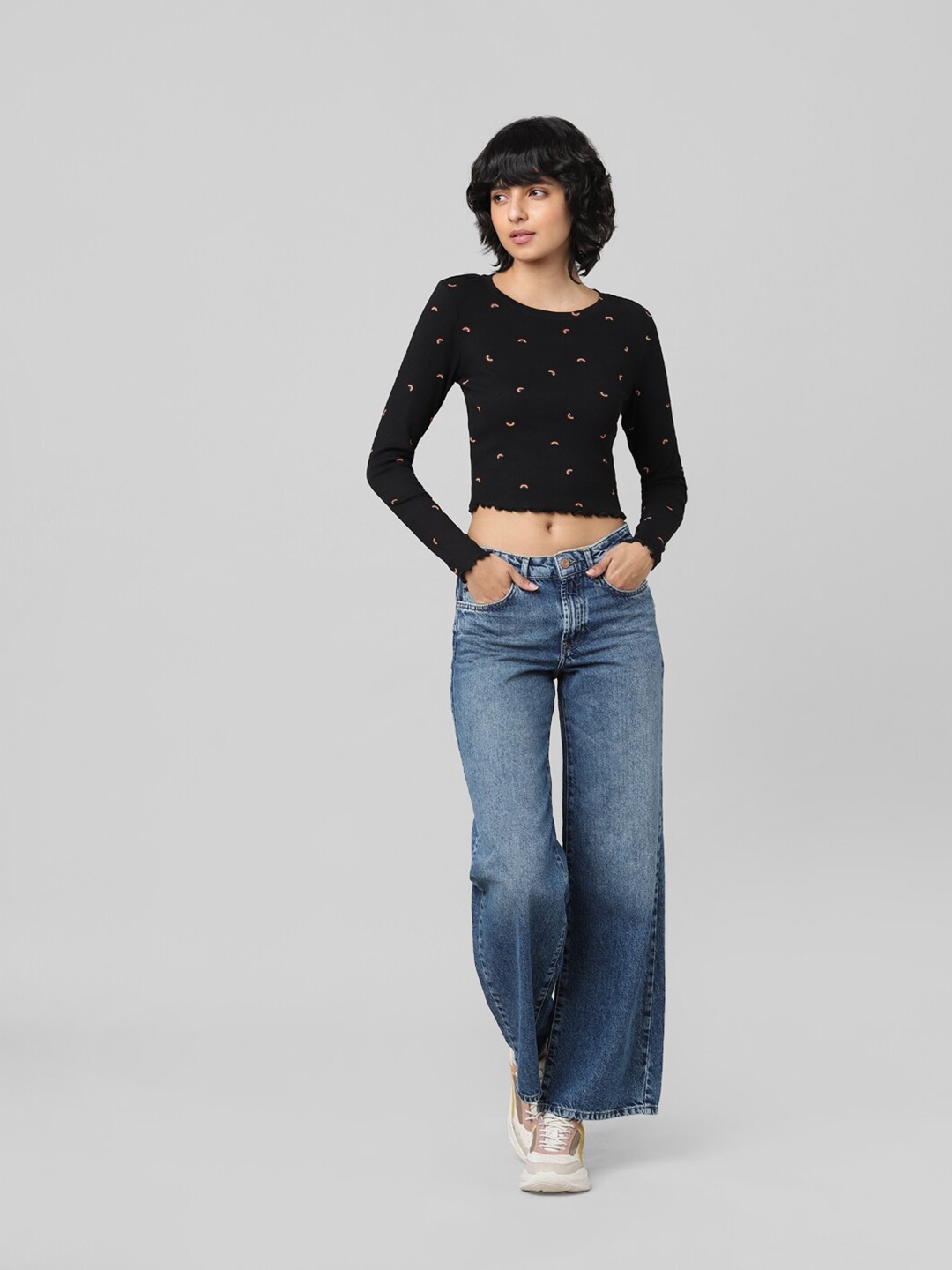 

ONLY Women Printed Cotton Crop T-shirt, Black
