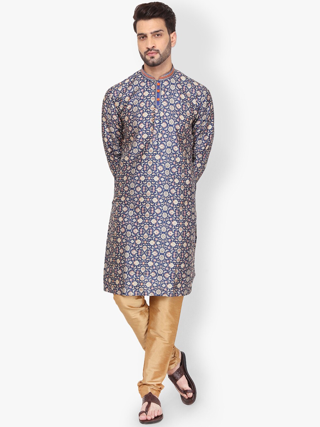 

Pro-Ethic STYLE DEVELOPER Men Navy Blue Floral Printed Pure Silk Kurta with Pyjamas