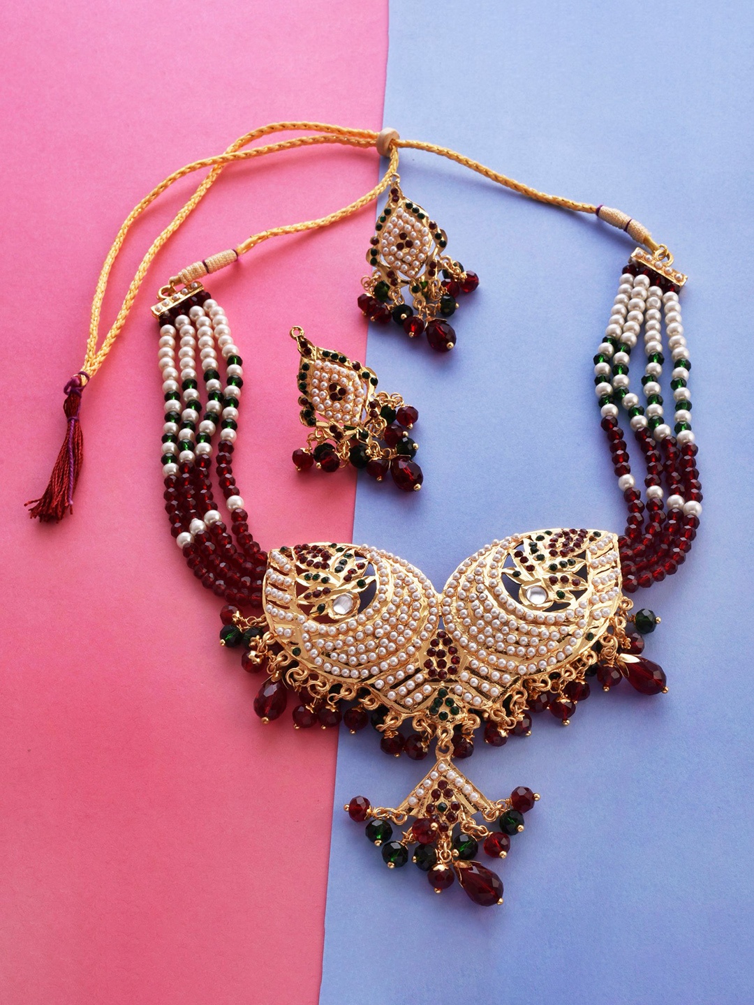 

The Pari Gold-Plated Stone-Studded & Pearl Beaded Jewellery Set