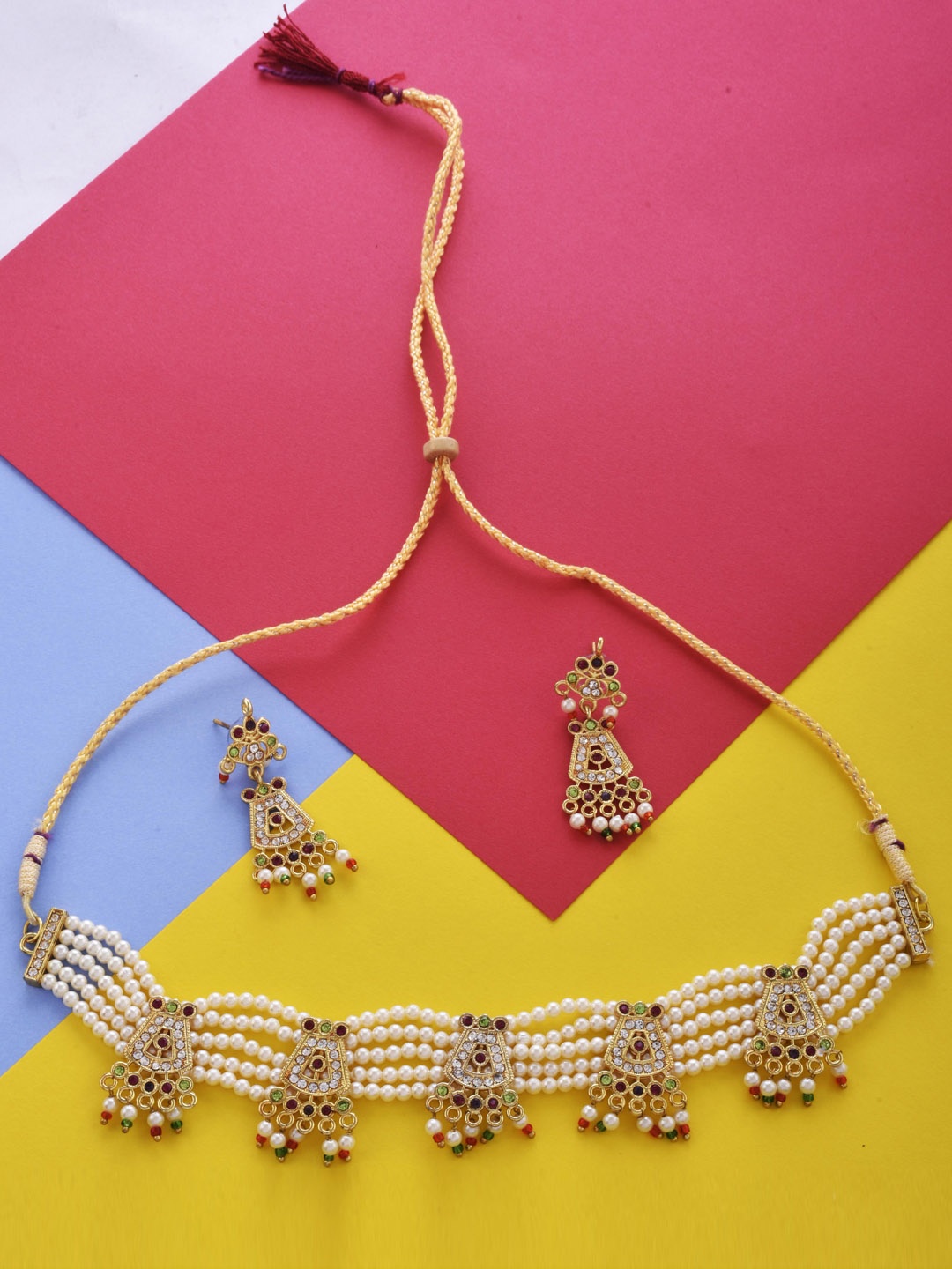 

The Pari Gold-Plated Stone-Studded & Pearl Beaded Jewellery Set