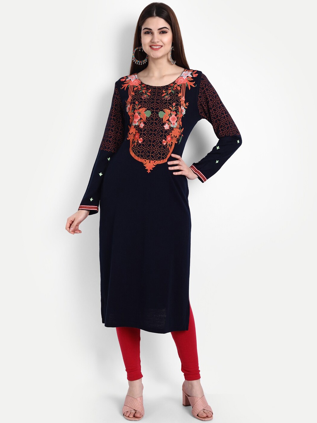 

SUTI Floral Printed Woolen Kurta, Navy blue