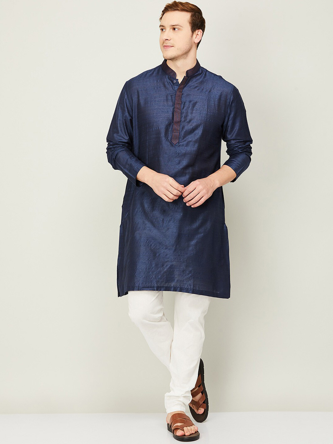 

Melange by Lifestyle Men Thread Work Kurta with Pyjamas, Navy blue