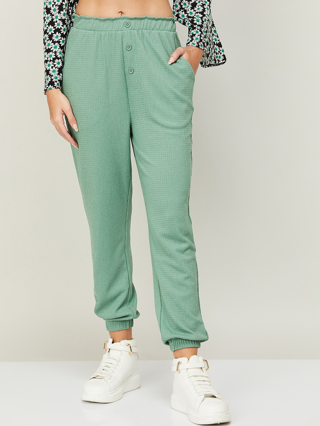 

Ginger by Lifestyle Women High-Rise Joggers Trousers, Green