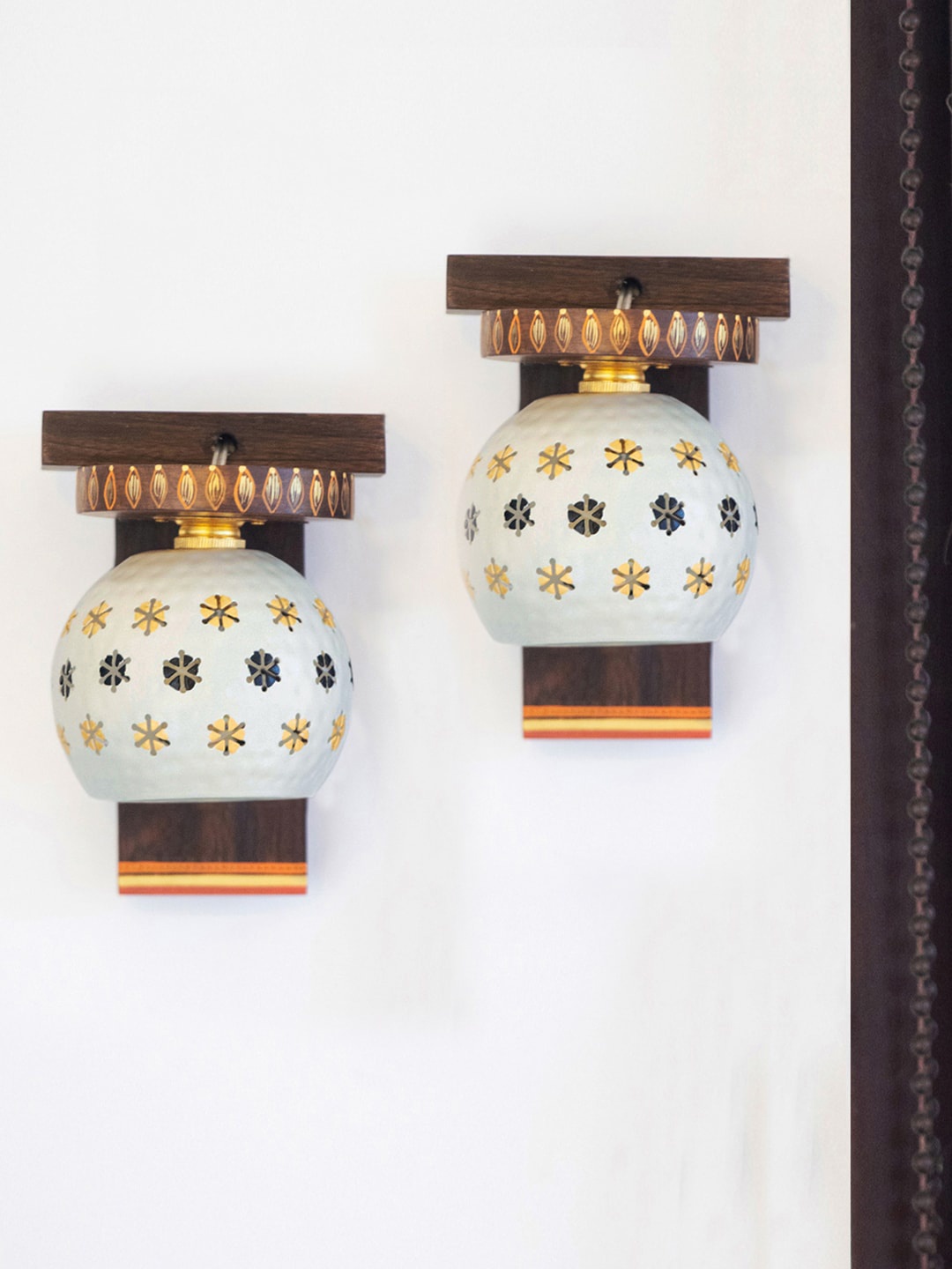 

ExclusiveLane Set of 2 White Dome Shaped Hand Painted Wooded Wall Lamps, Brown