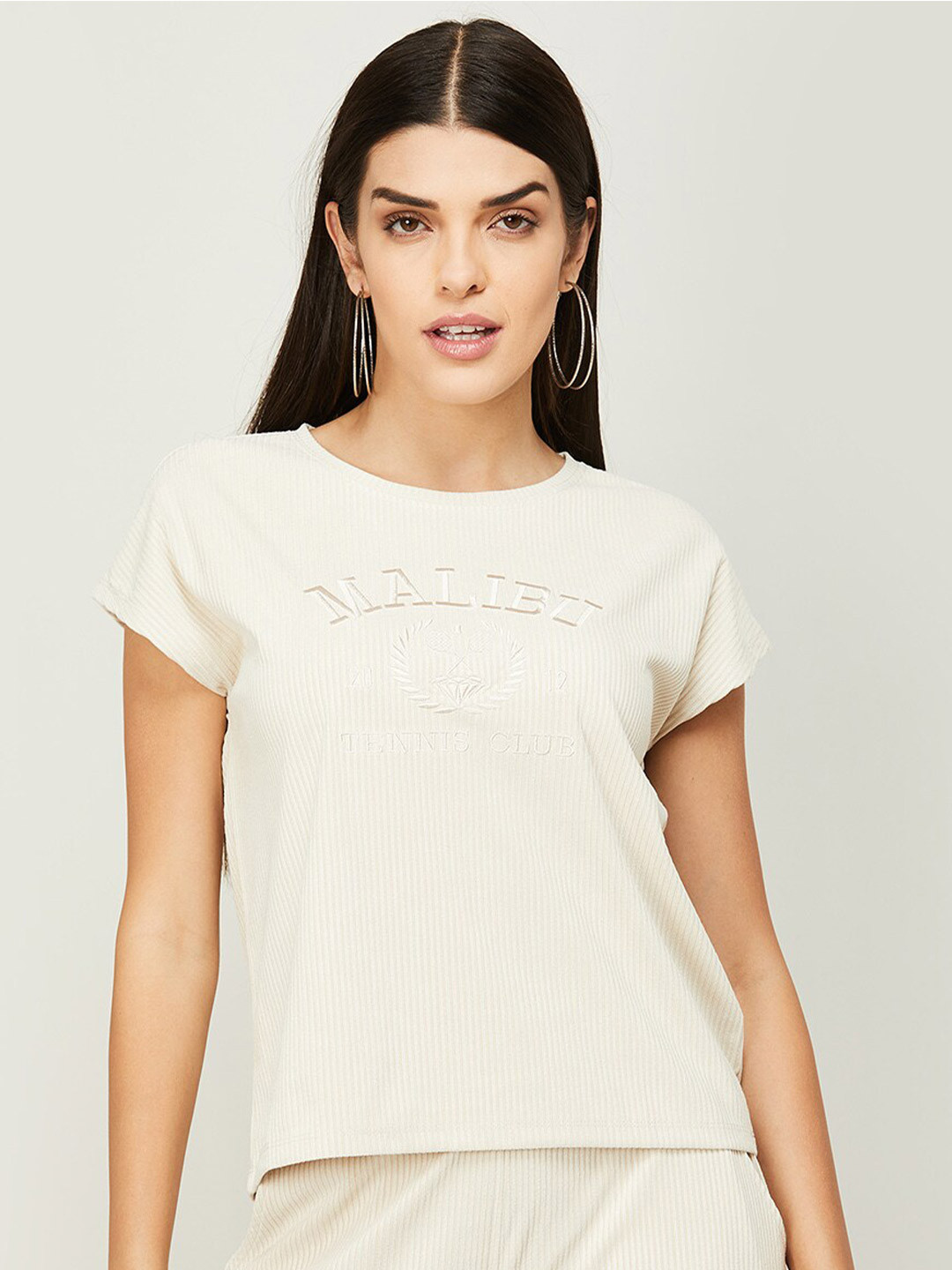

Fame Forever by Lifestyle Extended Sleeves Top, Green