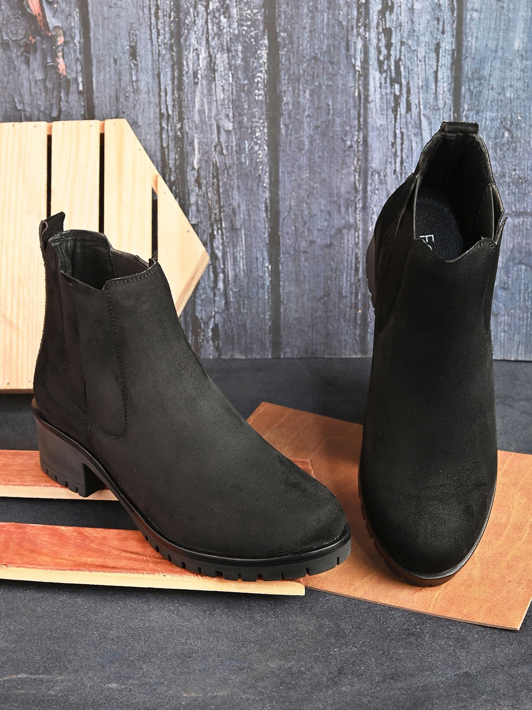 

Fentacia Women Mid-Top Chelsea Boots, Black