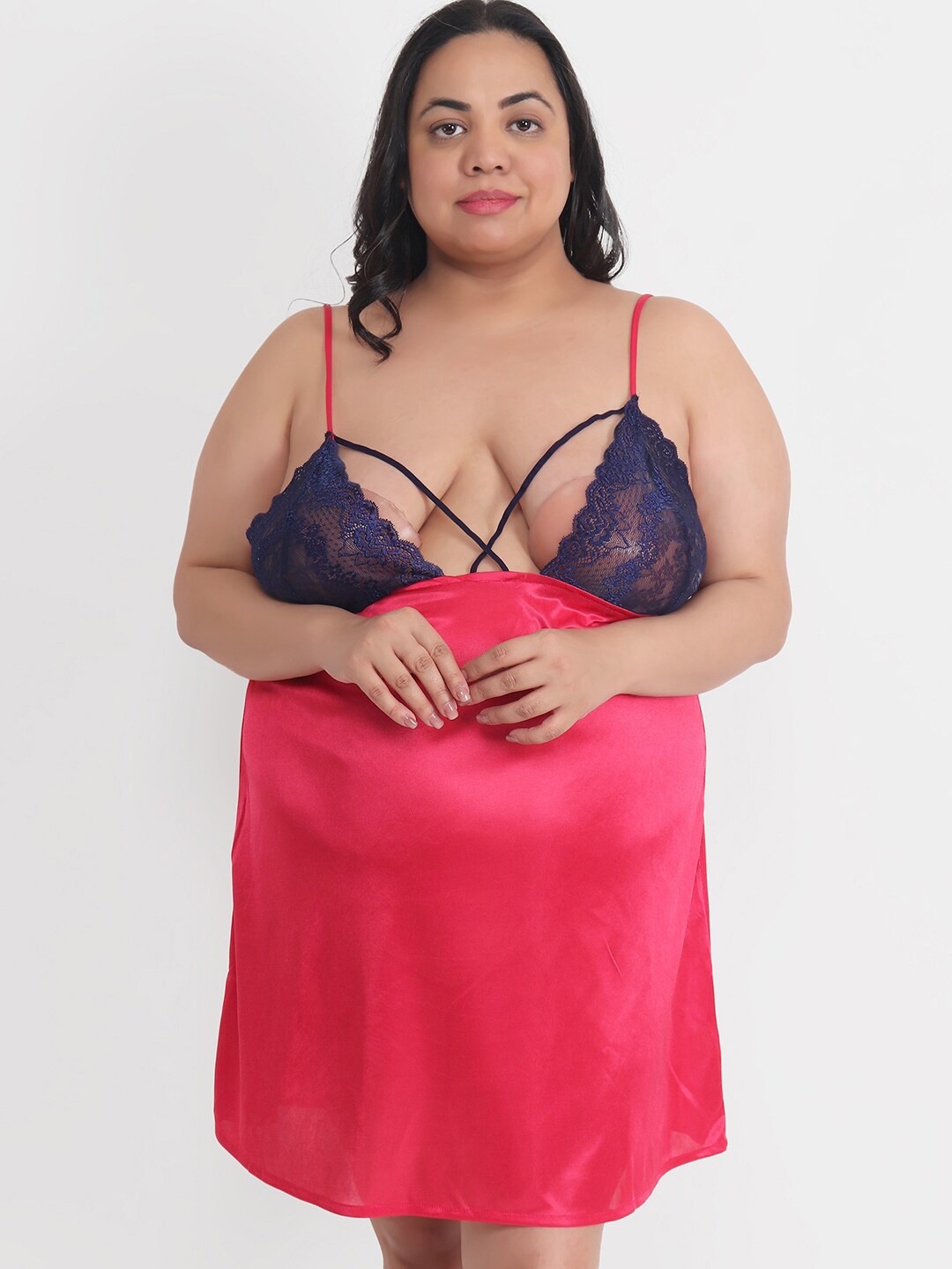 

Klamotten Plus Size Satin Baby Doll, Red