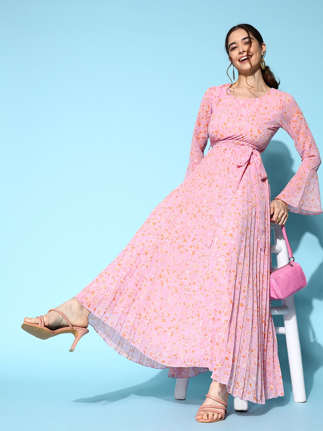 

Berrylush Women Floral Print Round Neck Fit & Flare Maxi Dress, Pink