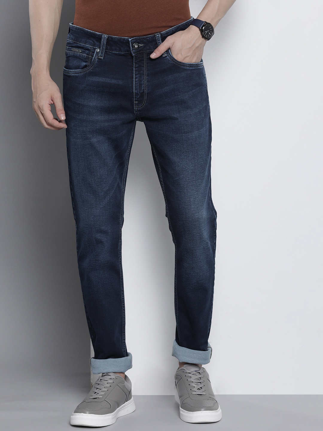 

Nautica Men Slim Fit Light Fade Stretchable Mid-Rise Jeans, Blue