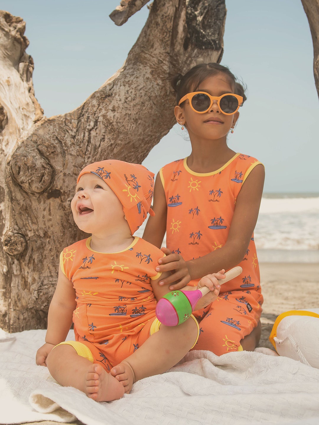 

Whistle & Hops Infant Combo of Beach Doodle Romper & Beanie, Orange