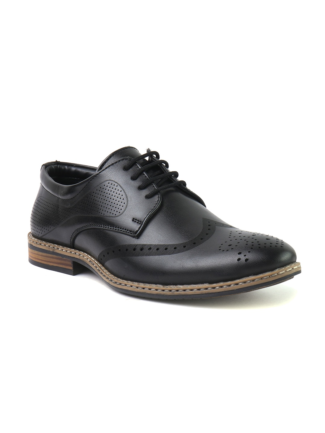 

BRATVA Men Formal Brogues, Black