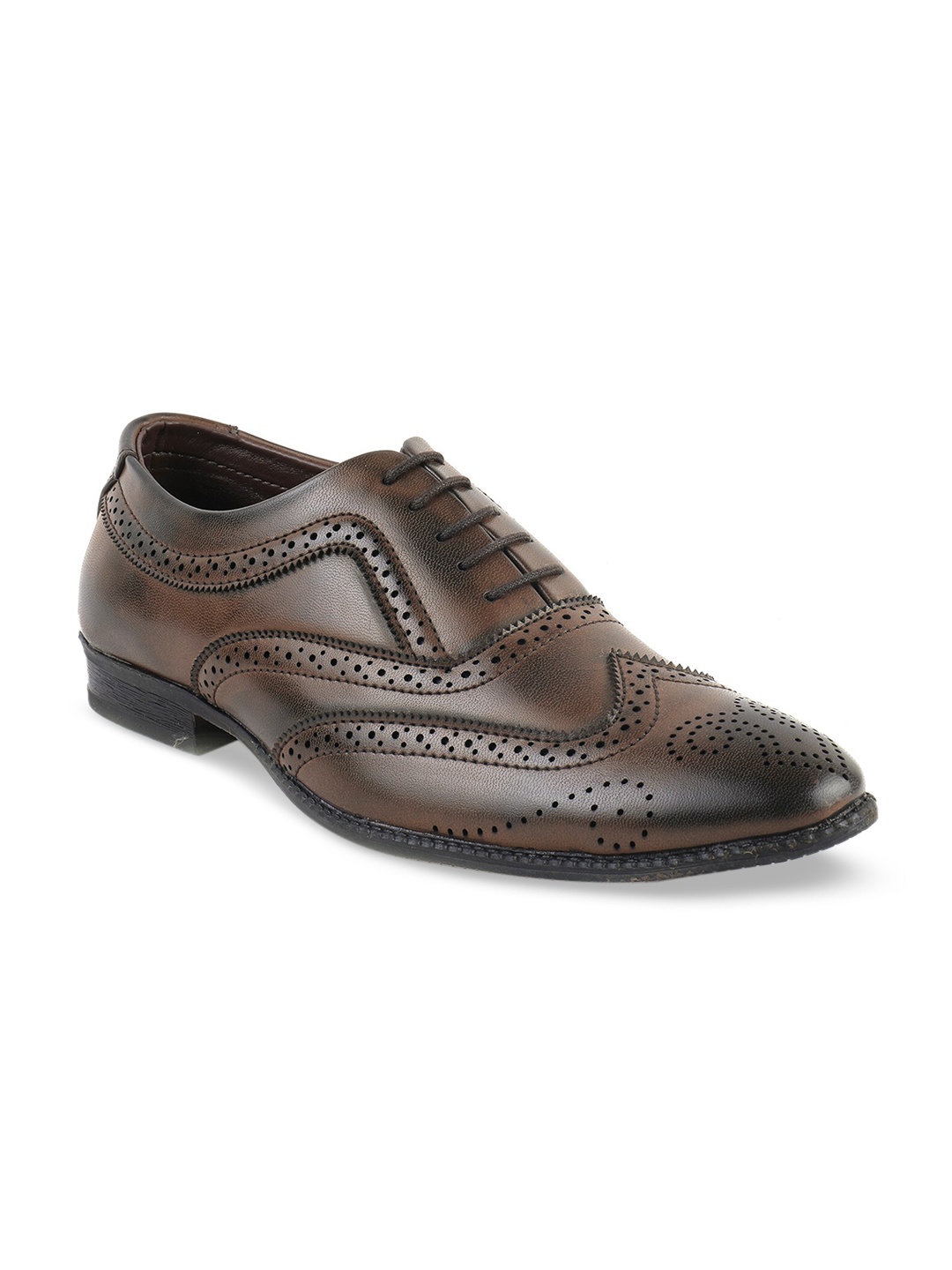 

BRATVA Men Perforations Brogues Formal Shoes, Brown