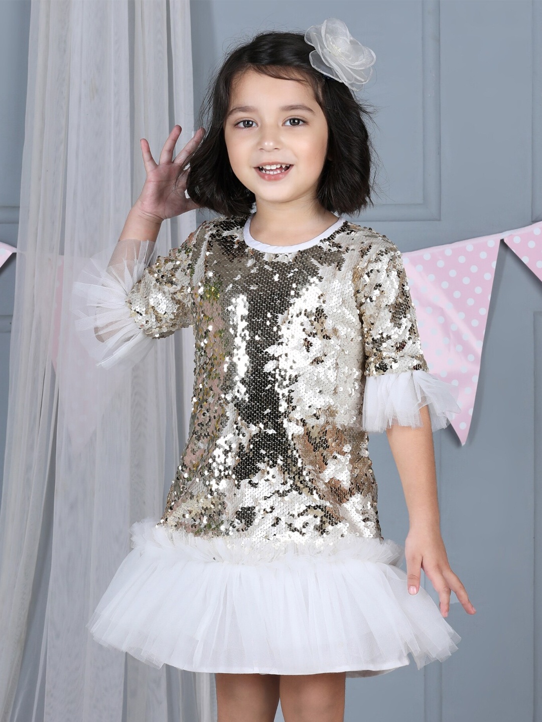 

Dress My Angel Sequinned Embellished Drop-Waist Dress, Gold