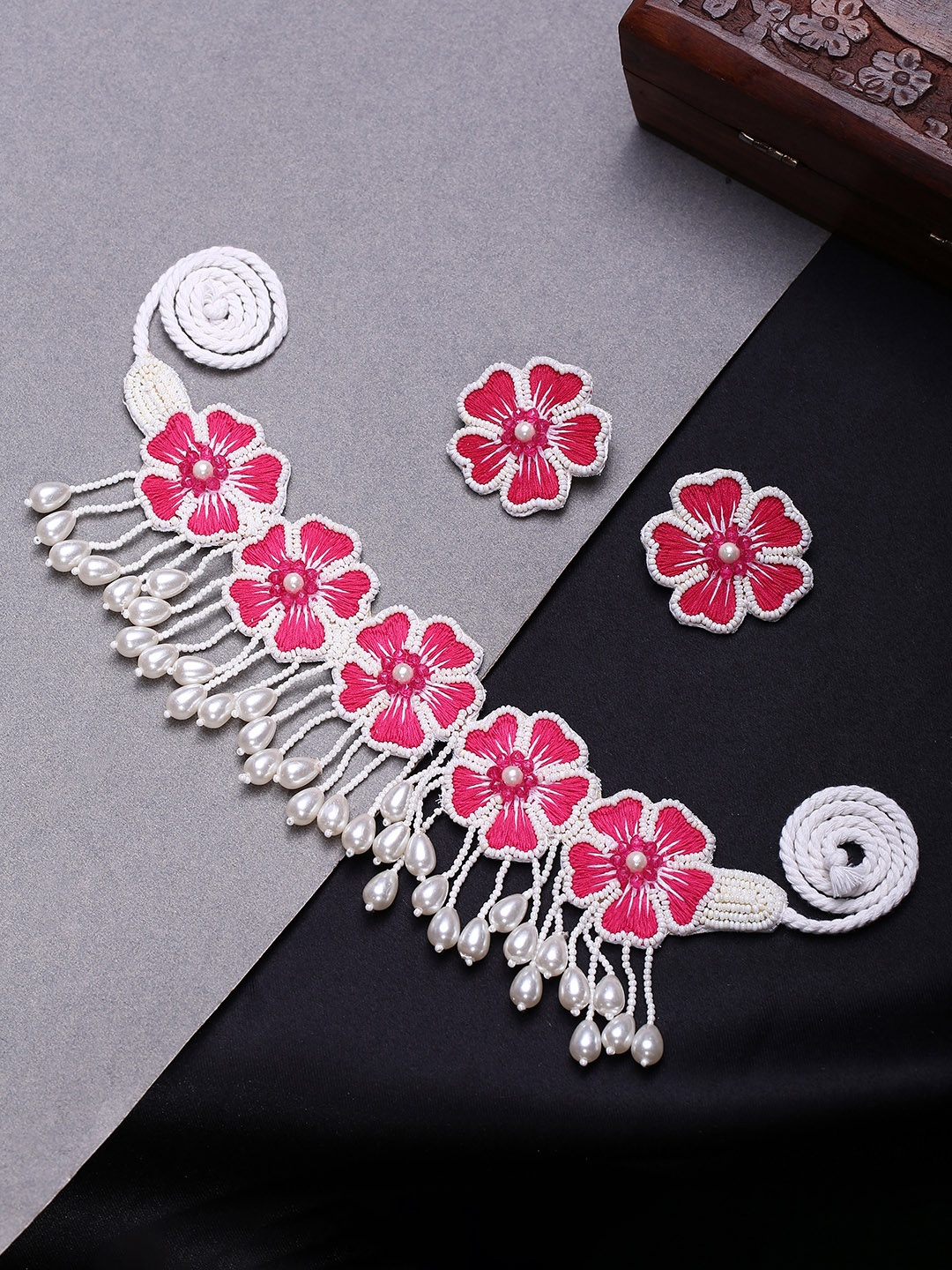 

justpeachy Embroidered Stone-Studded & Beaded Jewellery Set, White
