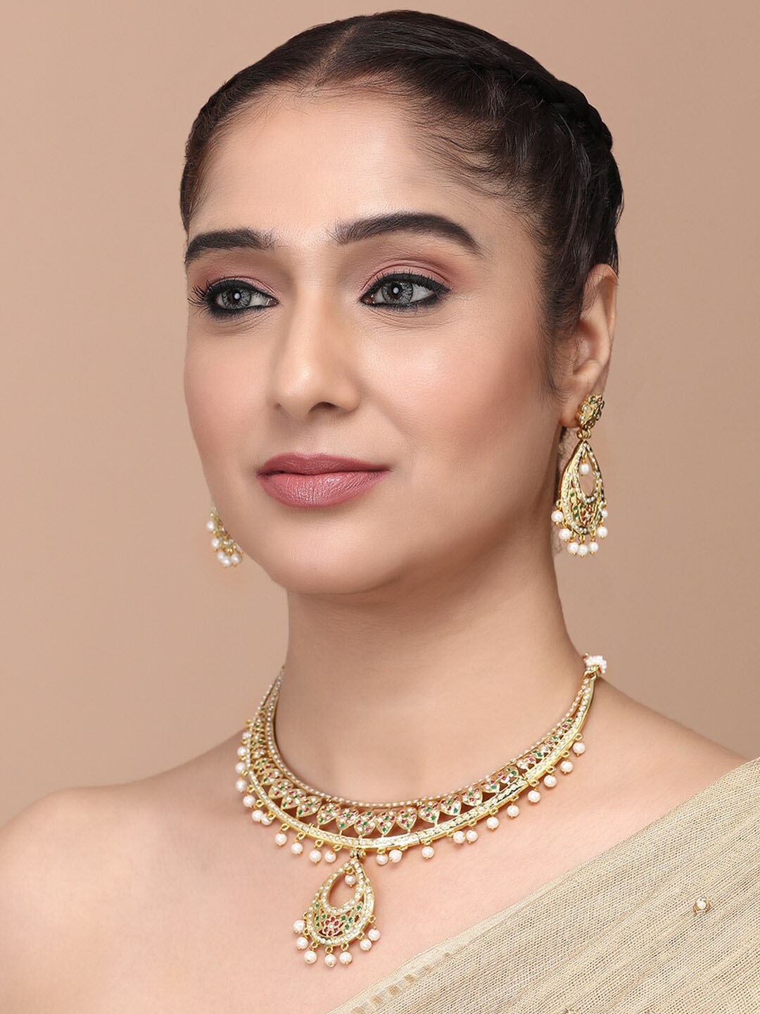 

justpeachy Gold-Plated Stone Studded & Beaded Jadau Jewellery Set