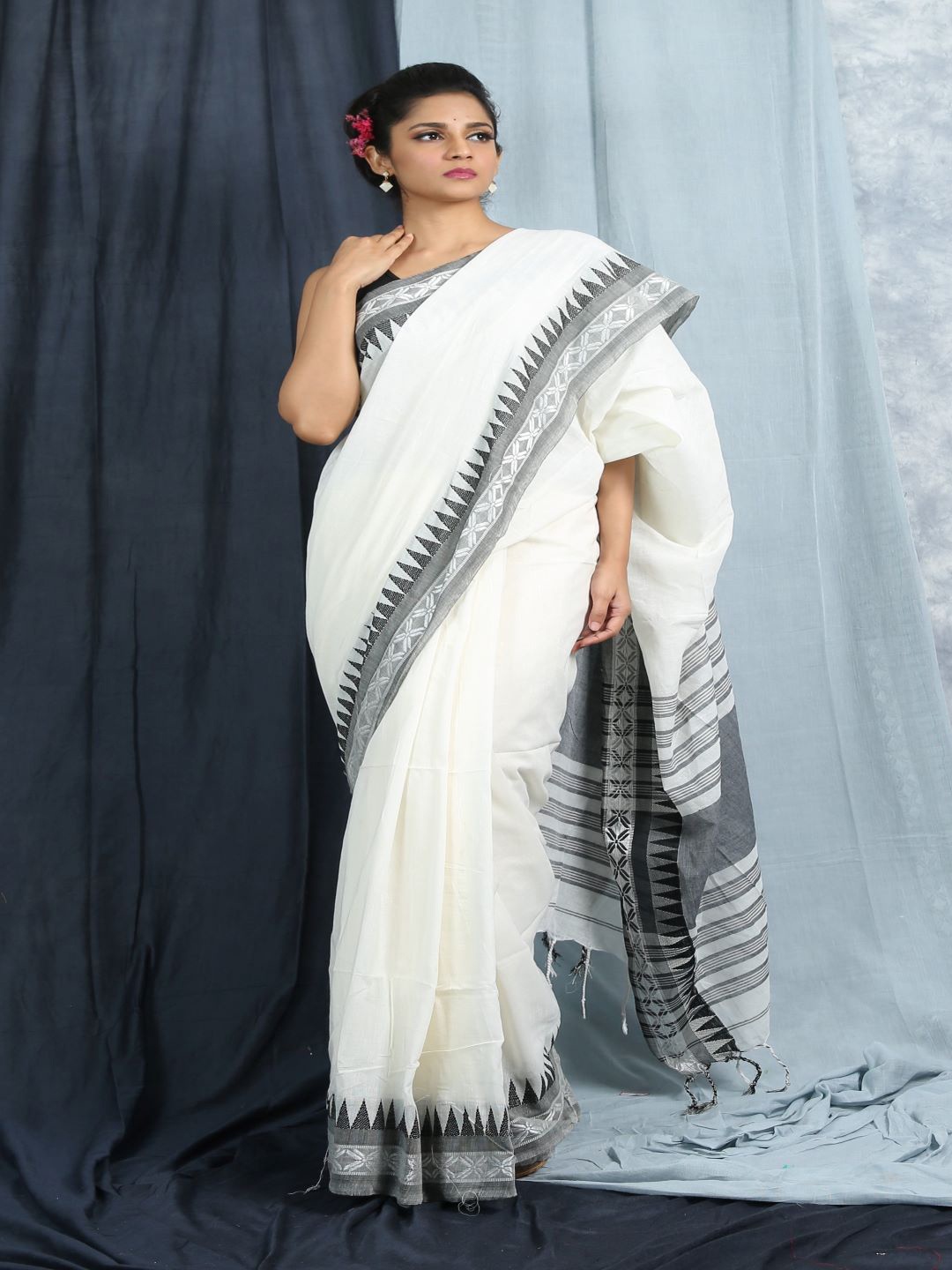 

HERE&NOW Pure Cotton Saree, White