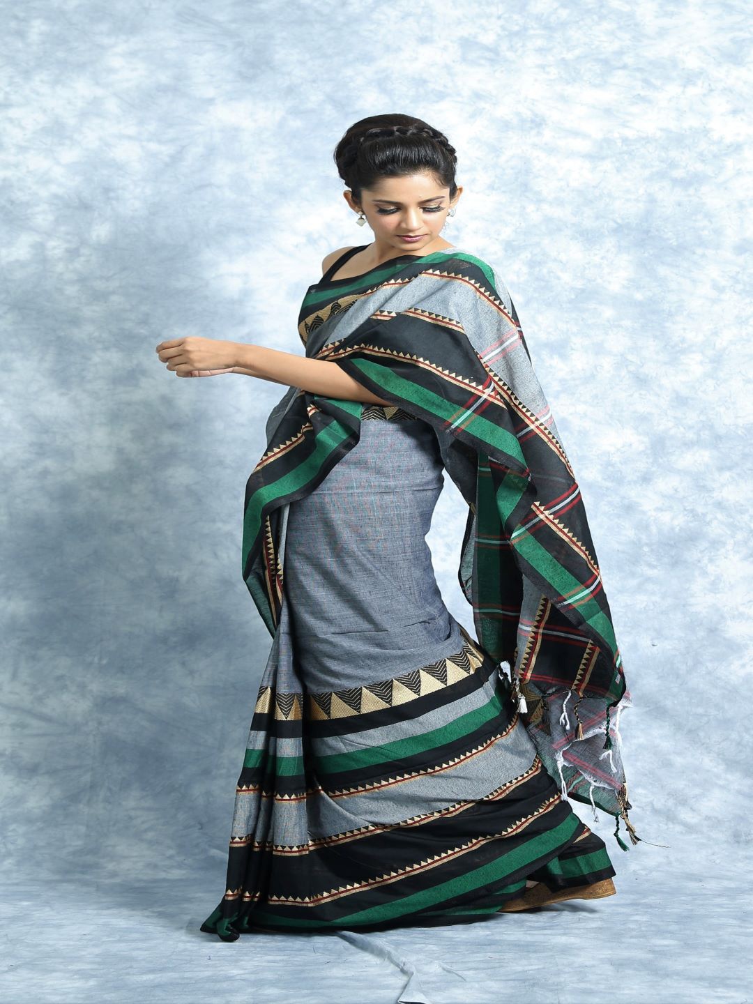

HERE&NOW Steel & Green Striped Pure Cotton Khadi Saree