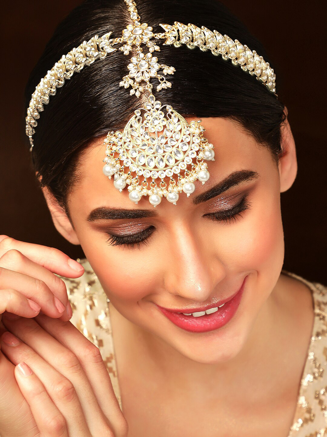 

Rubans Gold-Plated Kundan Studded & Beaded Sheeshphool