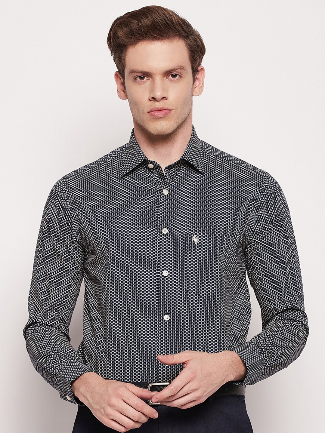

Cantabil Men Comfort Printed Formal Shirt, Navy blue