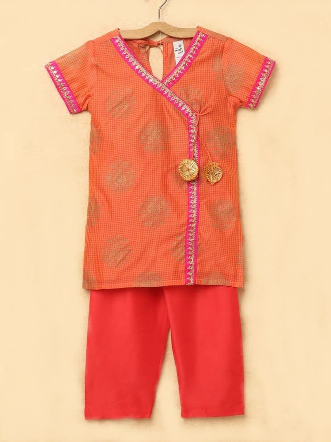 

The Magic Wand Girls Ethnic Motifs Printed Angrakha Kurta With Trousers, Red