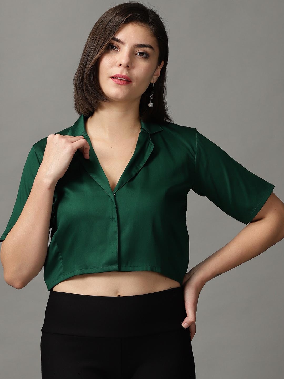 

DIVINATION Shirt Style Crop Top, Green