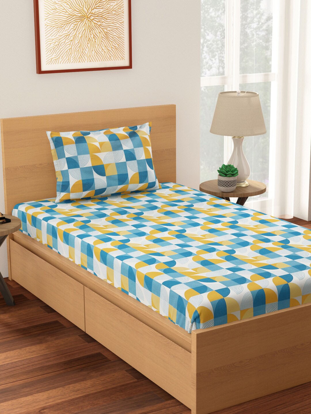 

Living scapes by Pantaloons Blue & White Geometric Single Bedsheet with 1 Pillow Cover