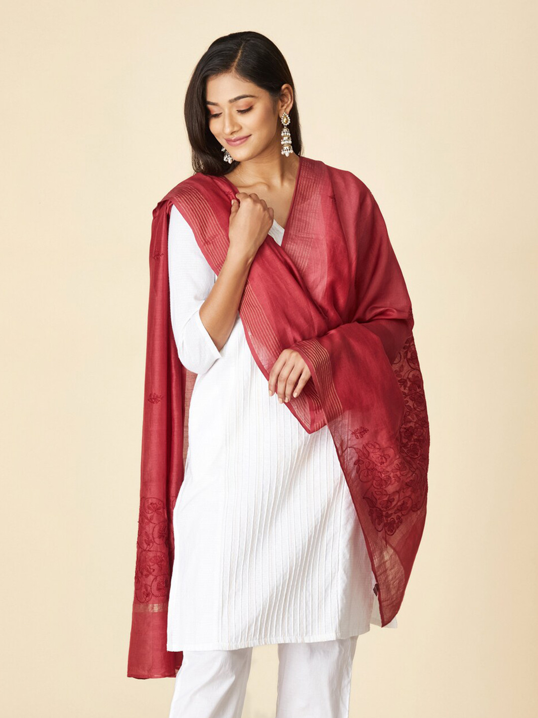 

Fabindia Embroidered Cotton Silk Dupatta, Maroon