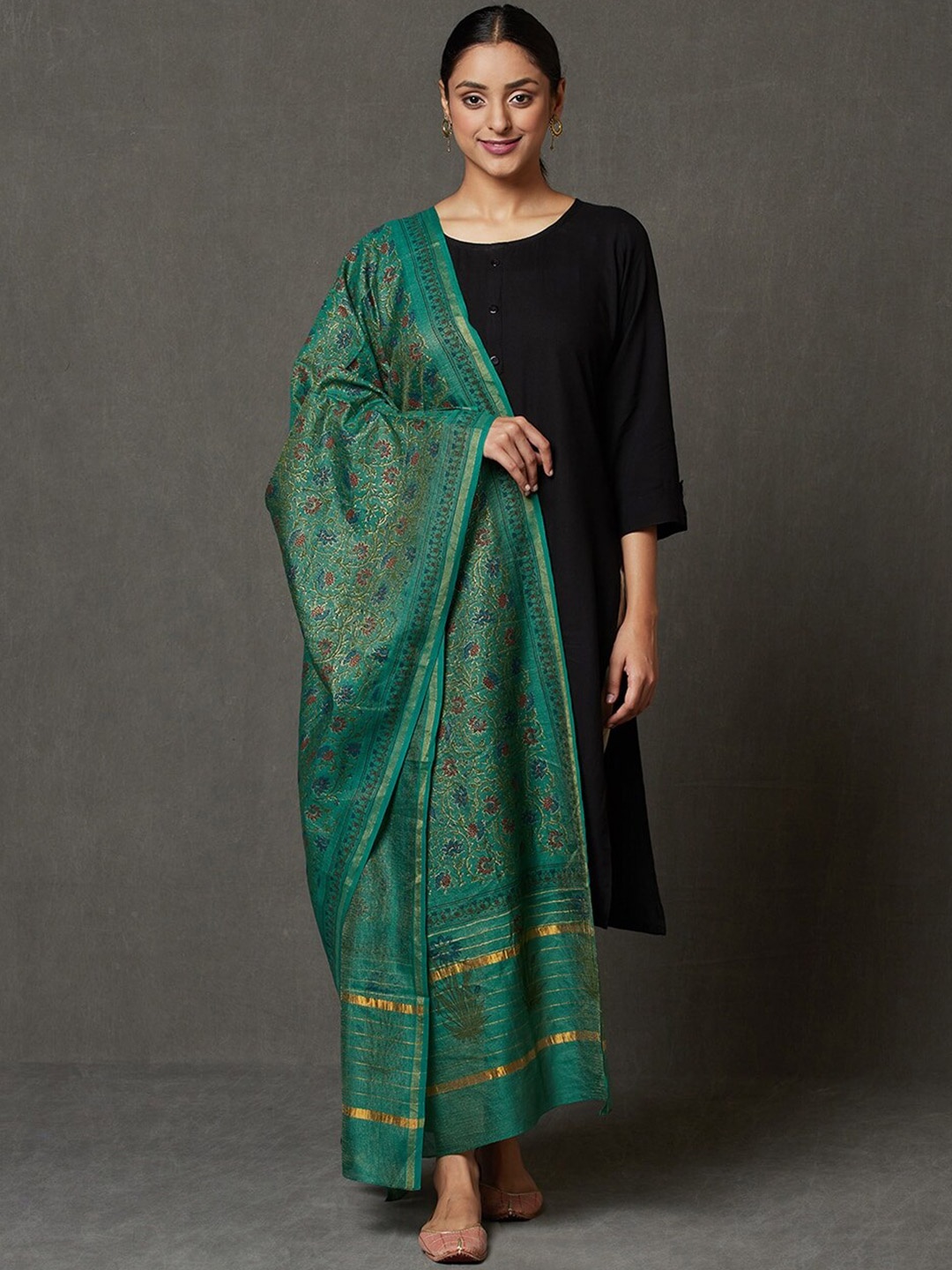 

Fabindia Printed Dupatta with Zari, Green