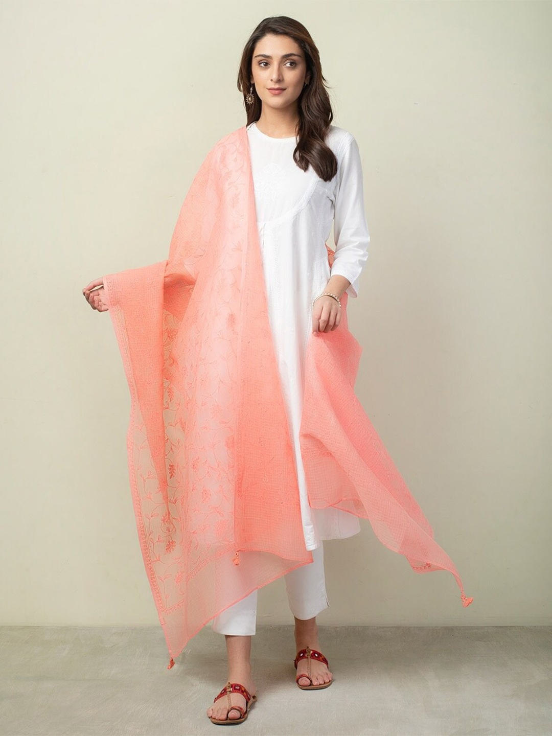 

Fabindia Embroidered Cotton Silk Dupatta With Chikankari, Pink