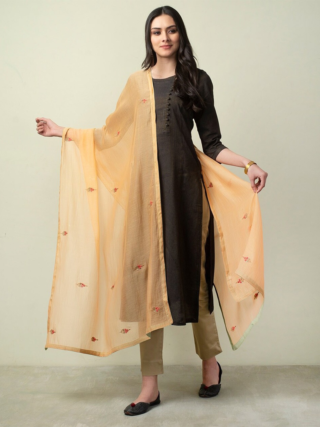 

Fabindia Peach-Coloured & Red Embroidered Cotton Silk Dupatta with Gotta Patti
