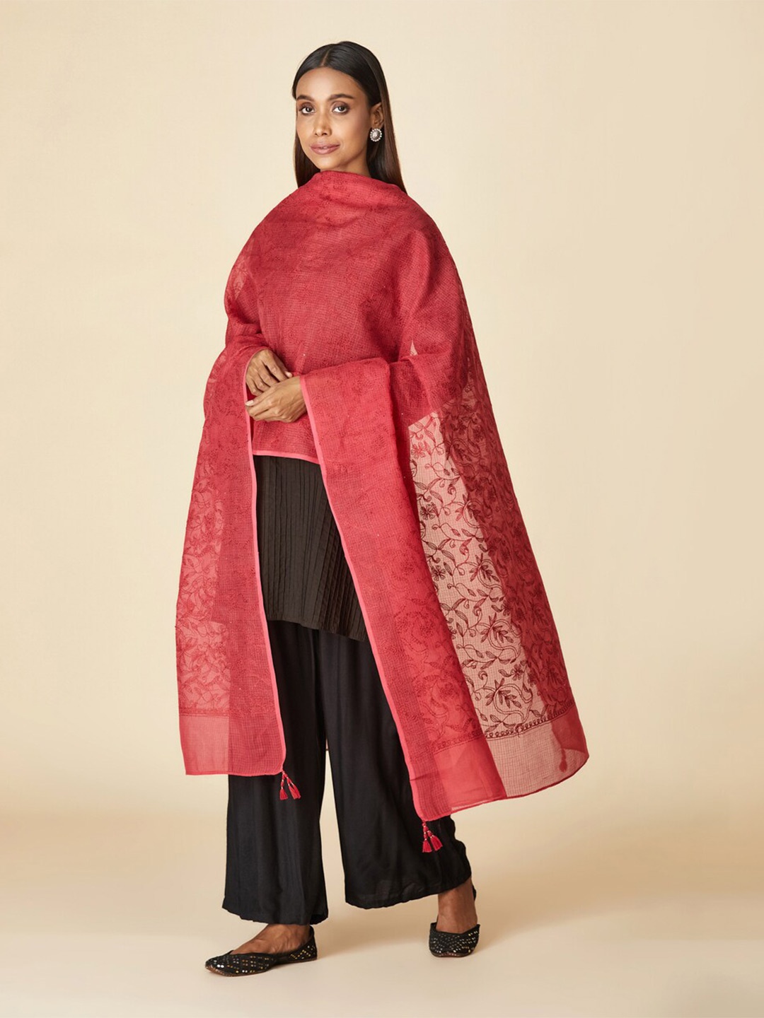 

Fabindia Red Embroidered Cotton Silk Dupatta