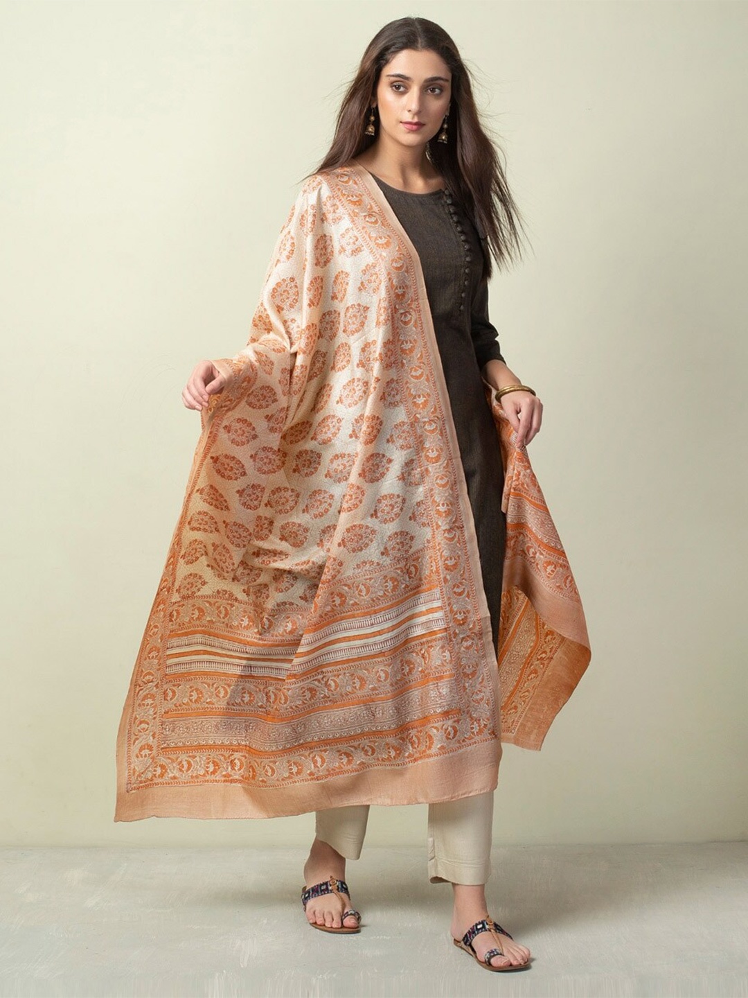 

Fabindia Printed Block Print Dupatta, Beige