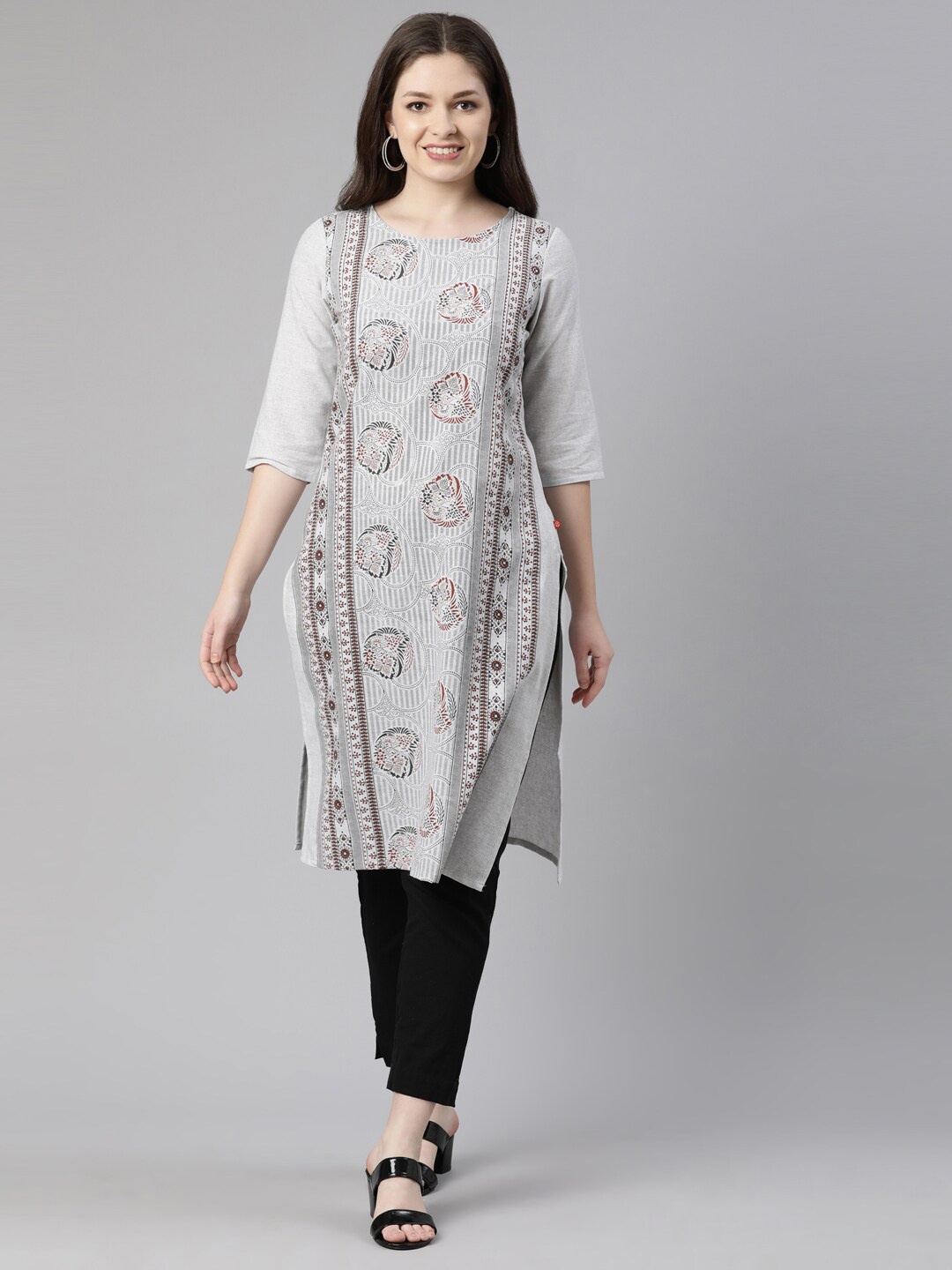 

Marcia Women Grey Geometric Printed Flared Sleeves Kurta