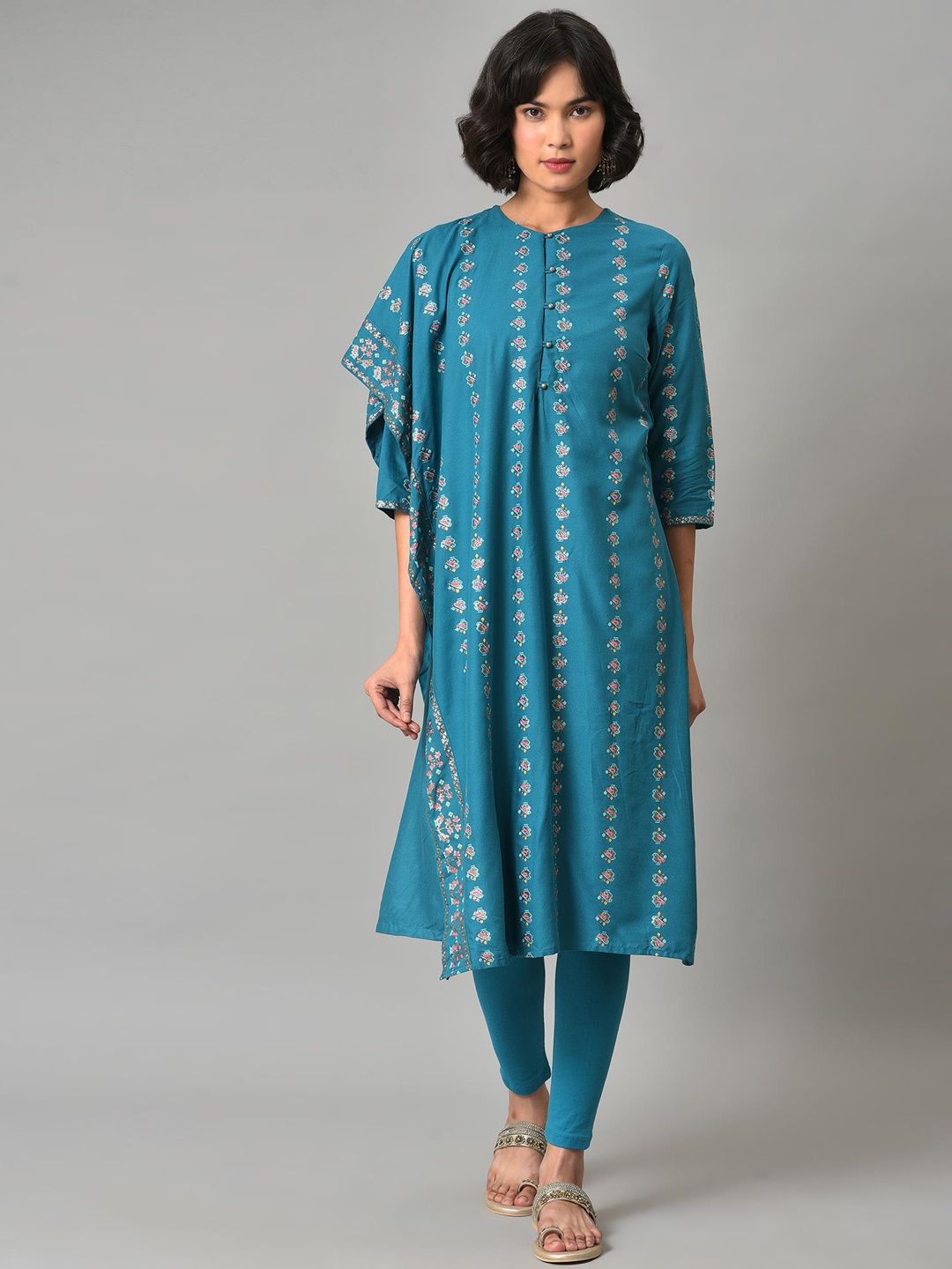 

W Festive Floral Print Rayon Kurta With Leggings, Blue