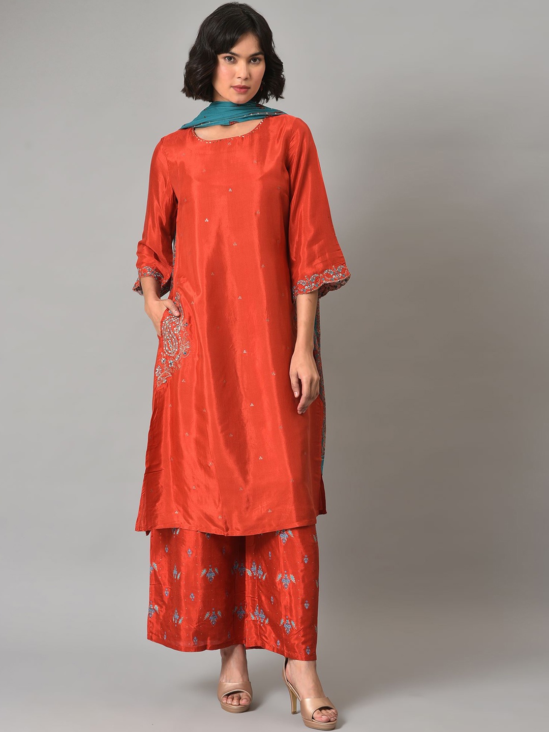 

W Women Paisley Embroidered Beads and Stones Kurta with Palazzos & Dupatta, Red