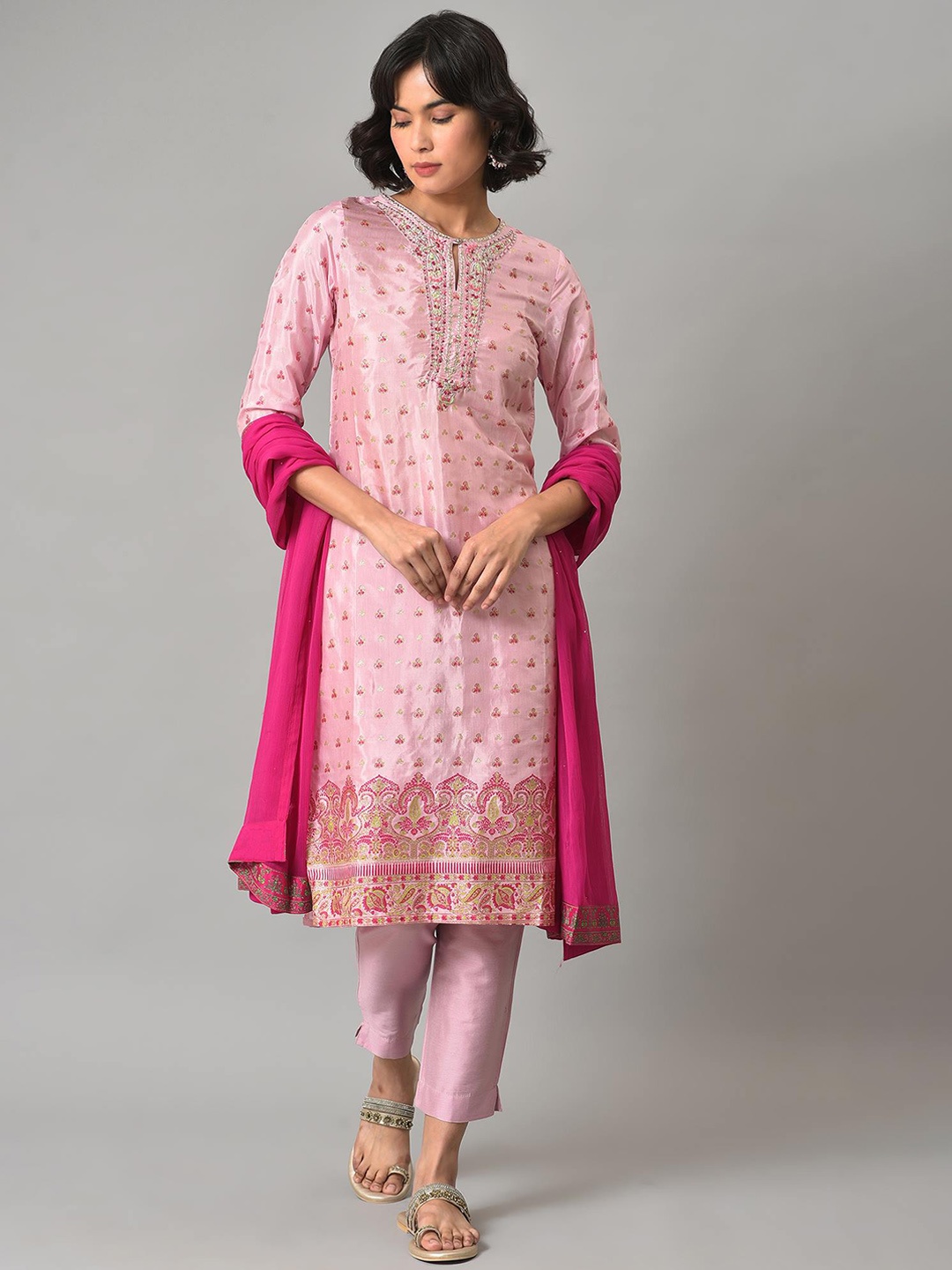 

W Women Floral Embroidered Sequinned Kurta with Trousers & Dupatta, Pink