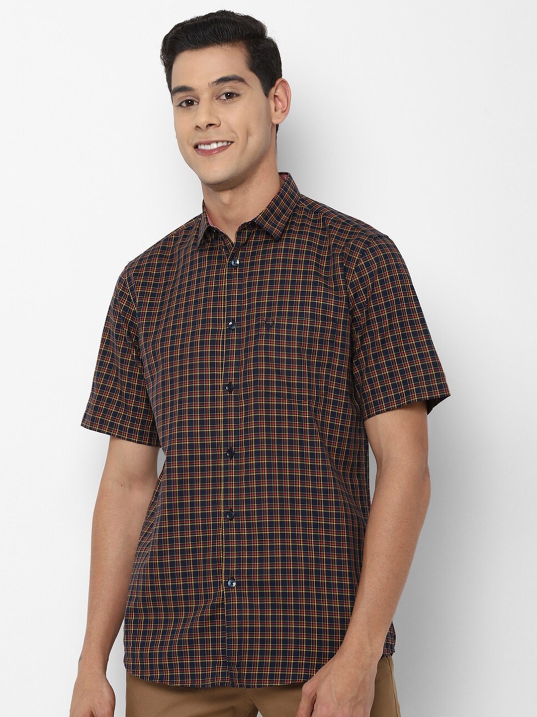 

Allen Solly Men Slim Fit Tartan Checks Cotton Casual Shirt, Navy blue
