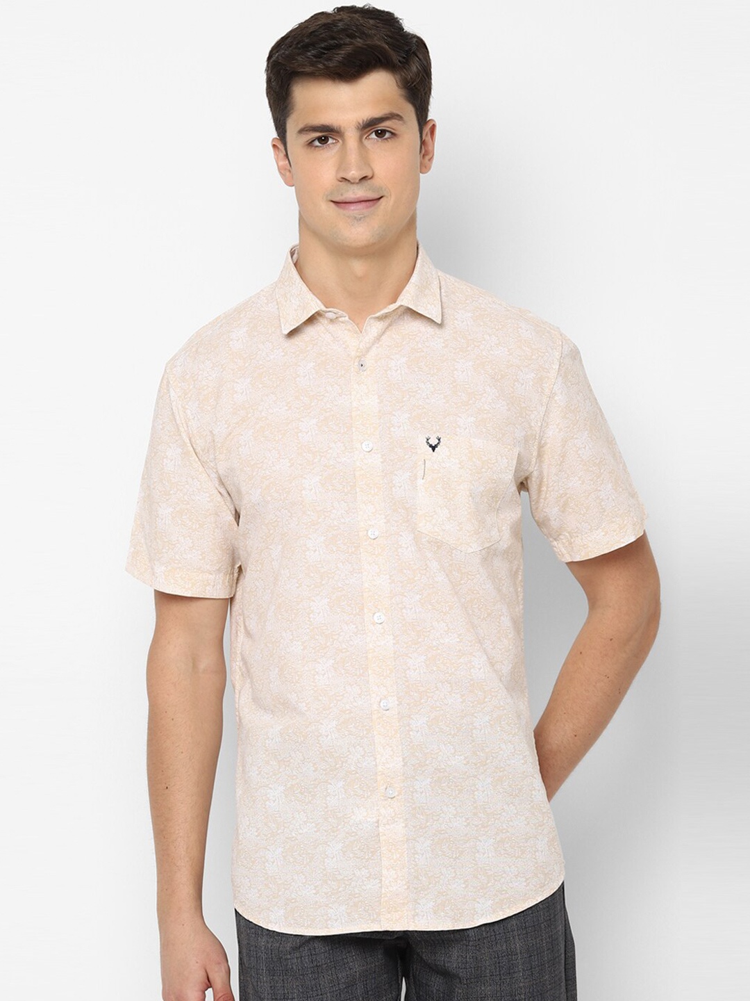 

Allen Solly Men Slim Fit Printed Casual Shirt, Beige