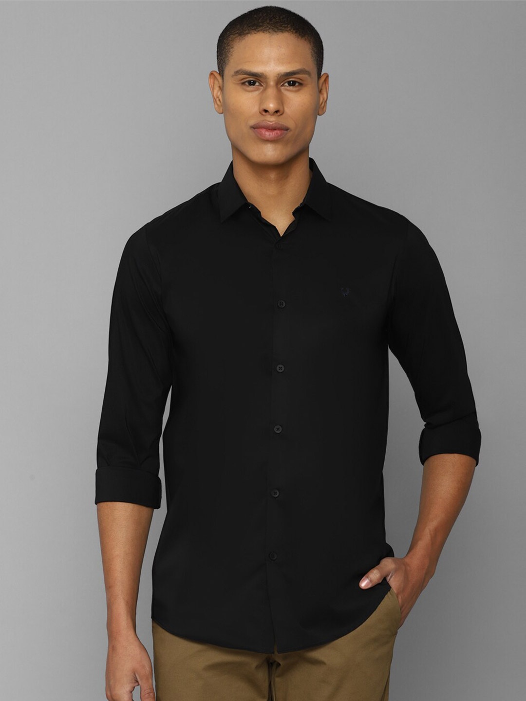 

Allen Solly Men Slim Fit Casual Shirt, Black