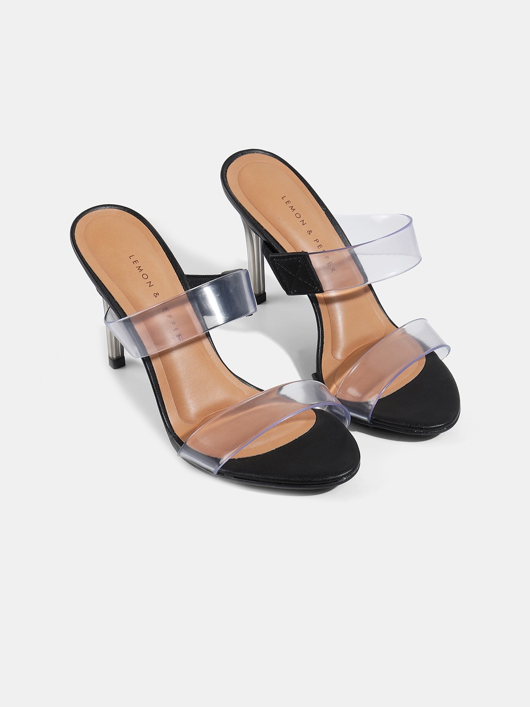 

LEMON & PEPPER Slim Heels, Black