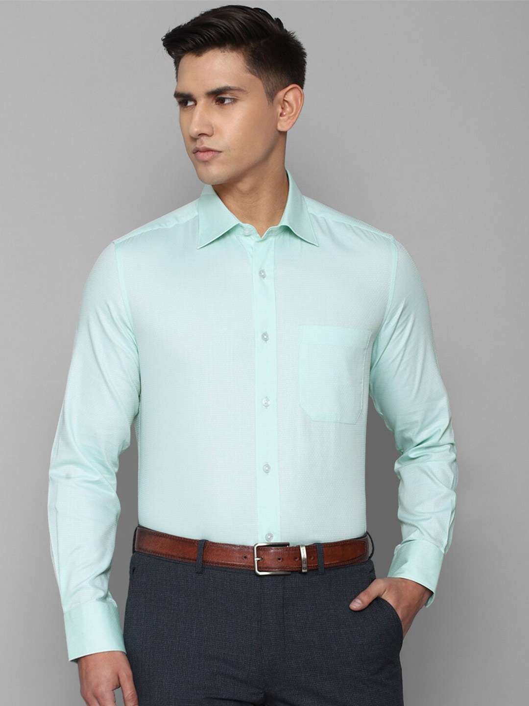 

Louis Philippe Men Pure Cotton Formal Shirt, Sea green