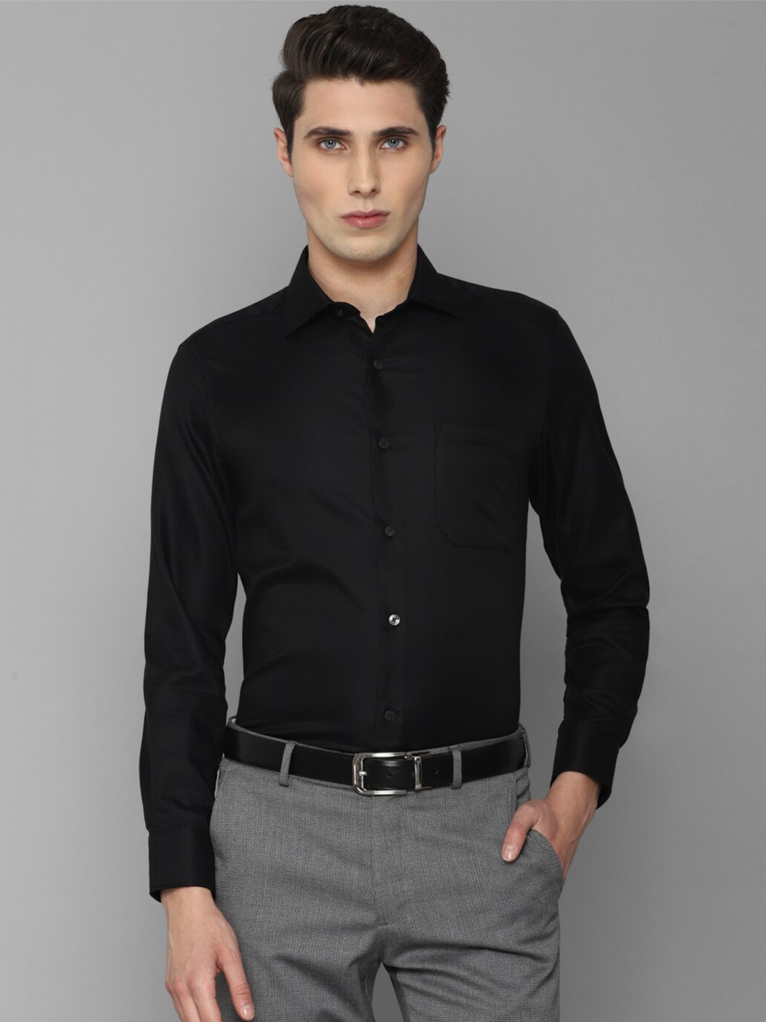 

Louis Philippe Men Formal Shirt, Black