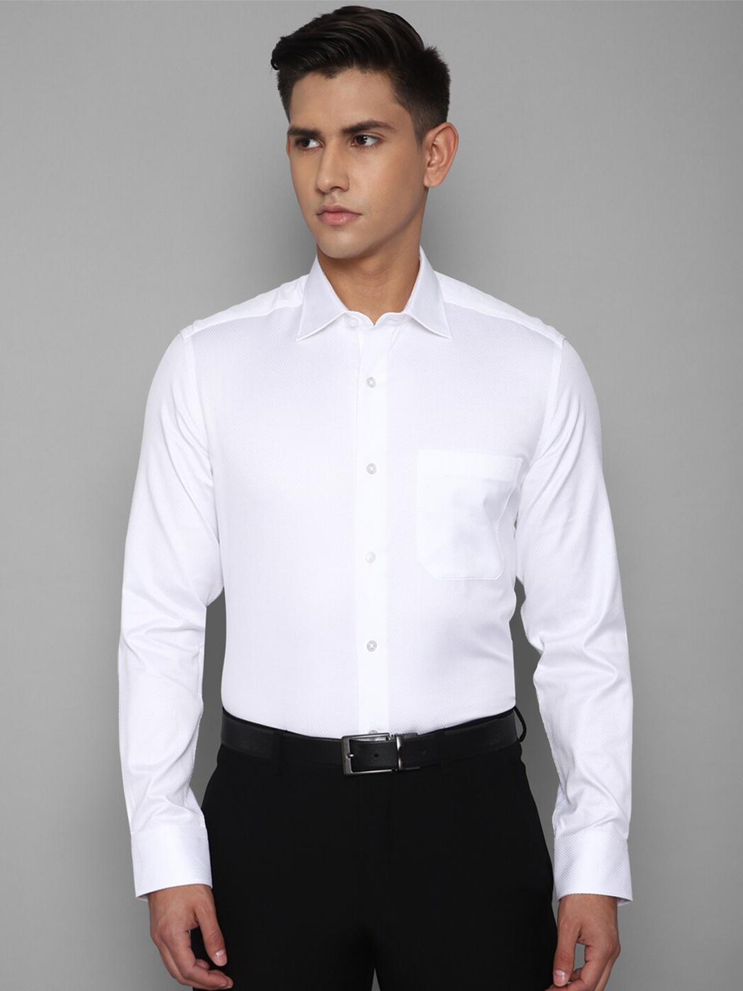 

Louis Philippe Men Pure Cotton Formal Shirt, White