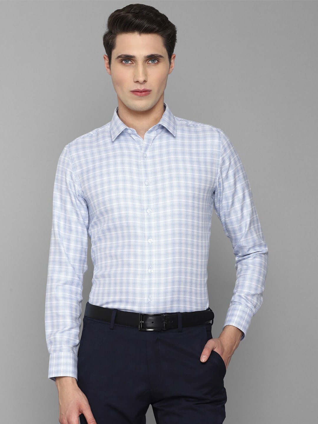 

Louis Philippe Men Slim Fit Checked Pure Cotton Formal Shirt, Blue