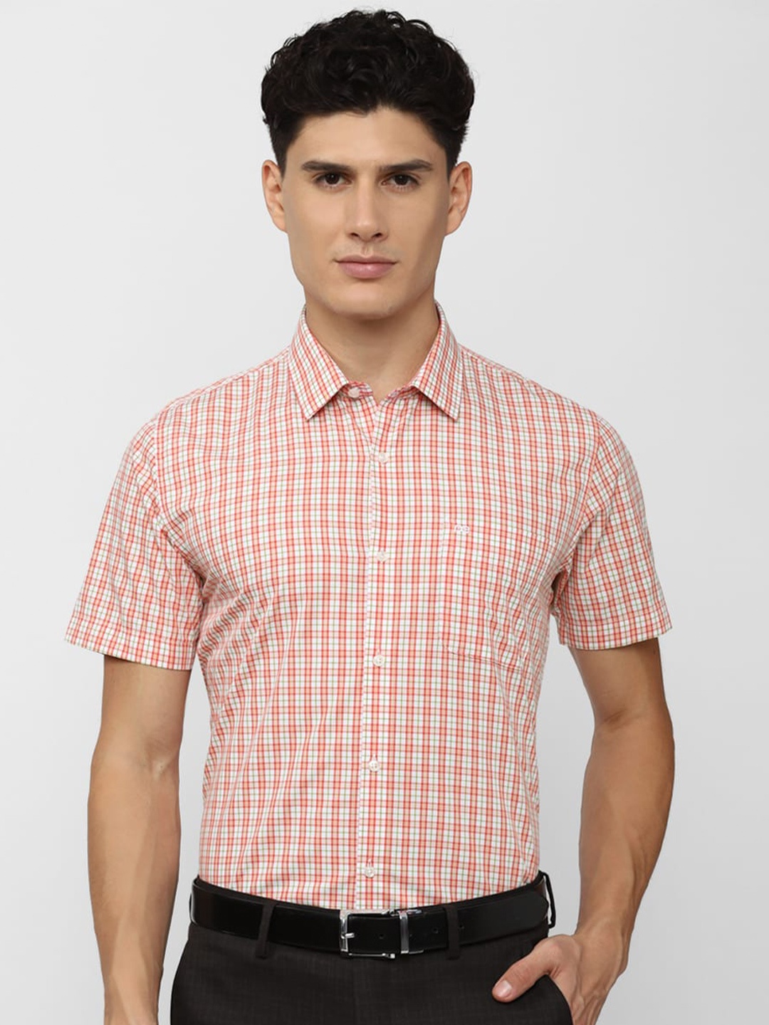 

Peter England Men Gingham Checked Cotton Formal Shirt, Orange