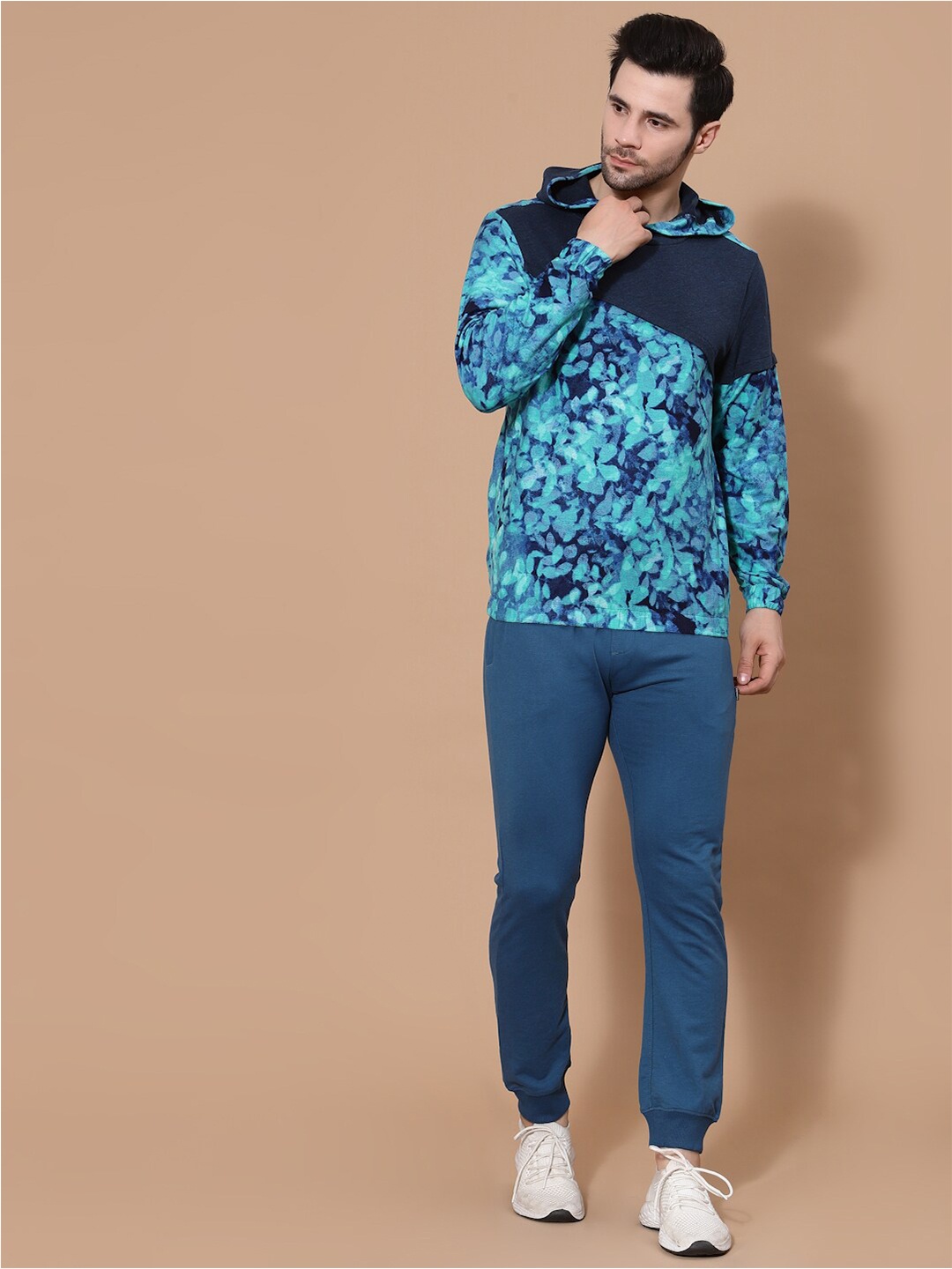 

FLAWLESS Men Printed Cotton Hooded Sweatshirt, Blue