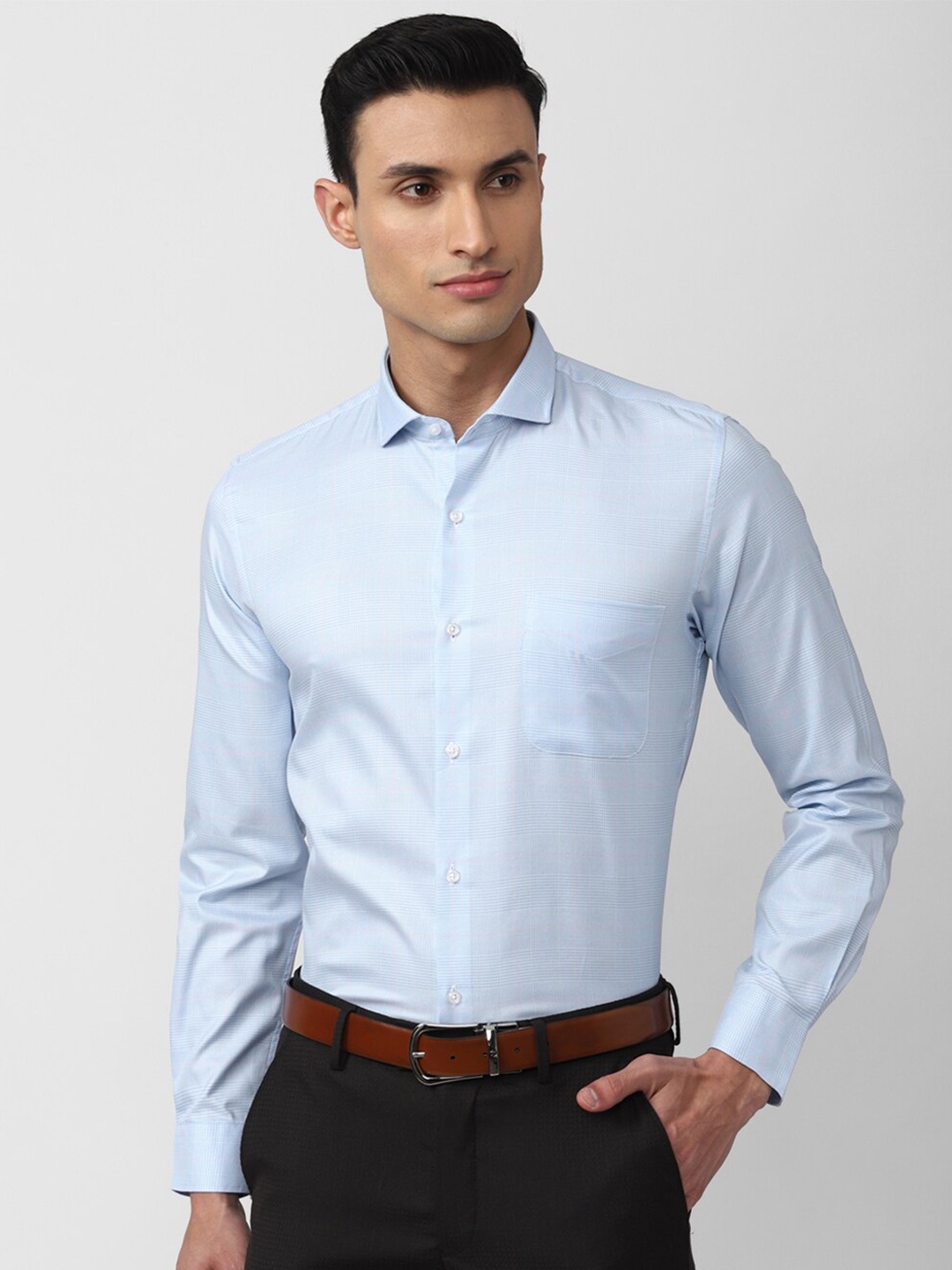 

Peter England Men Slim Fit Cotton Formal Shirt, Blue
