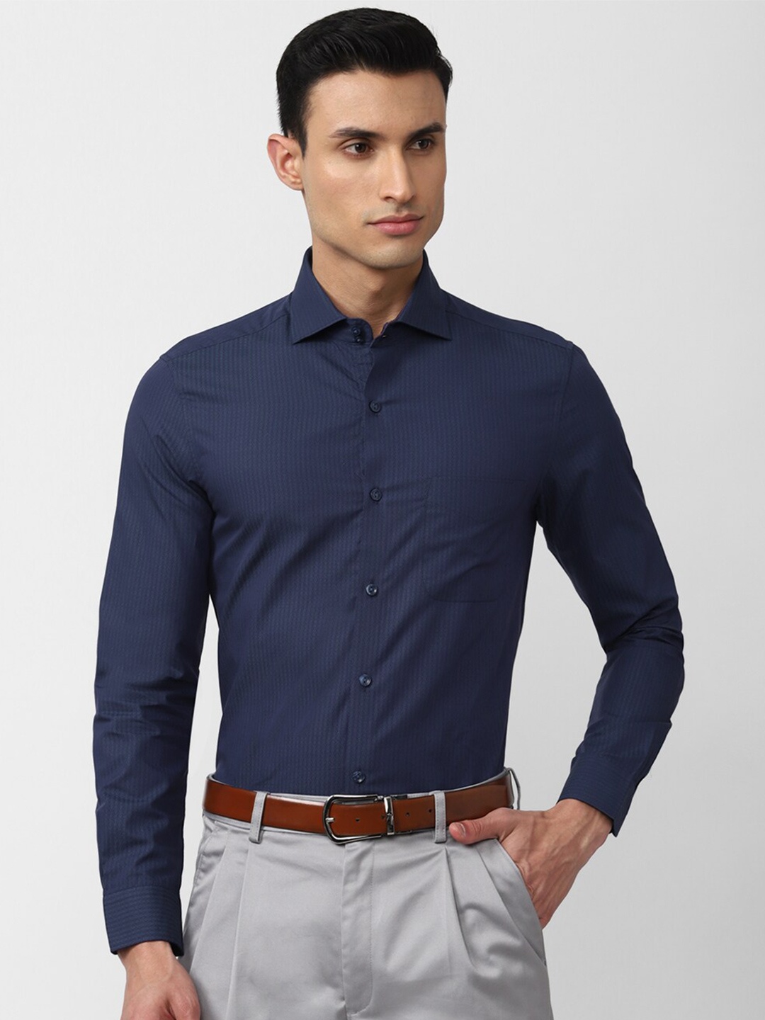 

Peter England Elite Men Printed Cotton Slim Fit Formal Shirt, Navy blue
